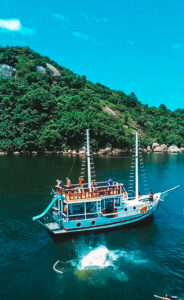 barco-lagoa.jpg